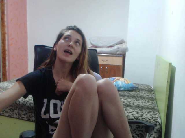 Εκπομπές οθόνης alishallovexx