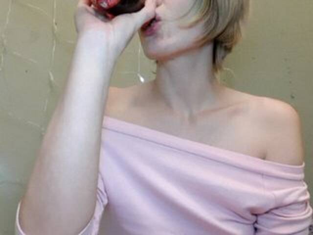 Εκπομπές οθόνης AlishaTop