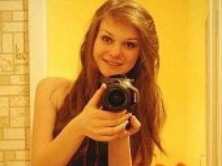 Ερωτική συνομιλία μέσω βίντεο aliskaaaaa