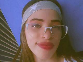 Ερωτική συνομιλία μέσω βίντεο AlisonSaenz