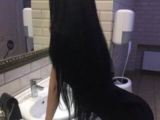 Ερωτική συνομιλία μέσω βίντεο AlizeBaker