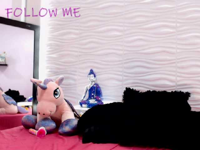 Εκπομπές οθόνης AlizeBaker