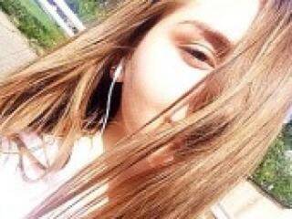 Ερωτική συνομιλία μέσω βίντεο alllicia