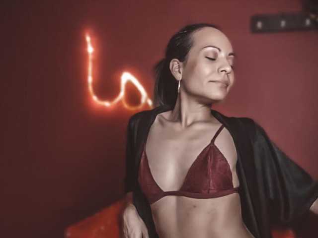 Φωτογραφία του προφίλ AlmaHotMilf