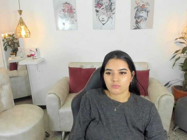 Φωτογραφίες alondra-saenz Hi guys, I'm new here, follow me and make me cum with your tips!!♥♥♥ toys!800tkns