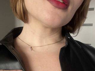 Ερωτική συνομιλία μέσω βίντεο alyavibe69