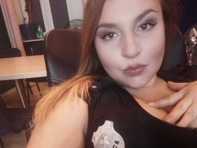 Ερωτική συνομιλία μέσω βίντεο amandabest