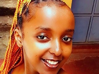 Ερωτική συνομιλία μέσω βίντεο amarianah