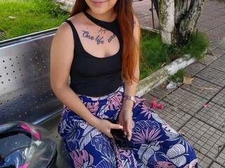 Ερωτική συνομιλία μέσω βίντεο Amber-18