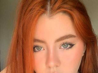 Ερωτική συνομιλία μέσω βίντεο AmberRoce