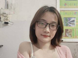 Ερωτική συνομιλία μέσω βίντεο AmeliaAber