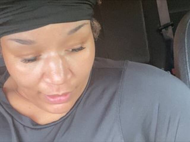 Εκπομπές οθόνης AmeliaReign