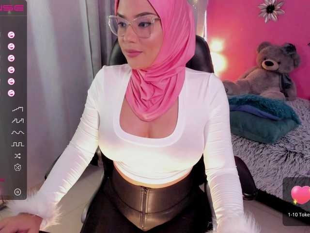 Εκπομπές οθόνης AmiraAwada