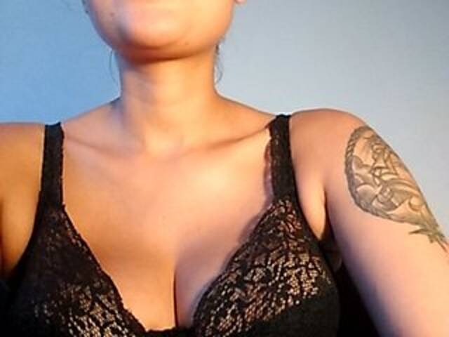 Εκπομπές οθόνης MilaGrey