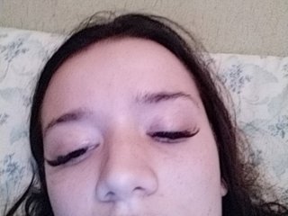 Εκπομπές οθόνης AmySilver