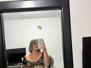 Ερωτική συνομιλία μέσω βίντεο Anaistone