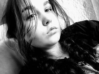 Ερωτική συνομιλία μέσω βίντεο Analysis4704