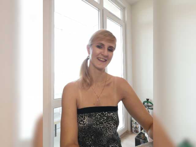 Φωτογραφίες Besenok05 Hello everyone, I'm Nastya. You please me, I will please you)). Lovens from 2tkn, strongest vibration 110tkn. Don't forget to put love, it's free. Dildo in private or group