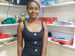 Ερωτική συνομιλία μέσω βίντεο AnerlisaDee