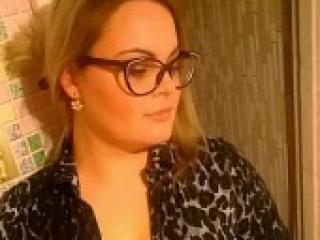 Ερωτική συνομιλία μέσω βίντεο angelann