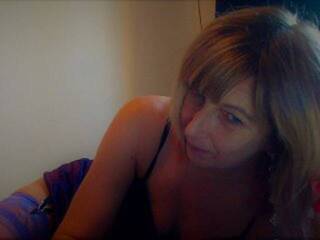 Ερωτική συνομιλία μέσω βίντεο AngelFoxx