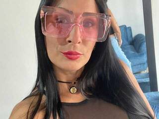 Ερωτική συνομιλία μέσω βίντεο Angelicvill