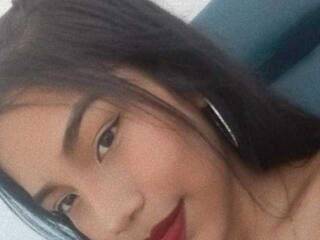 Ερωτική συνομιλία μέσω βίντεο angelinapurpl