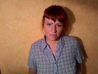 Ερωτική συνομιλία μέσω βίντεο angelinaz