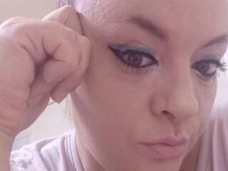 Ερωτική συνομιλία μέσω βίντεο angelmia9011