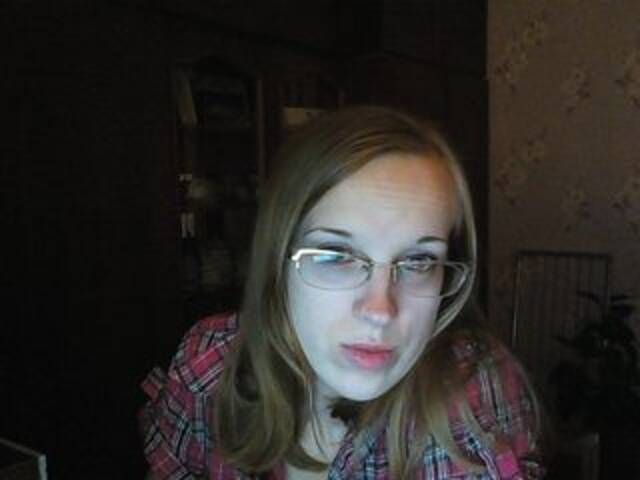 Εκπομπές οθόνης Angelpussy1