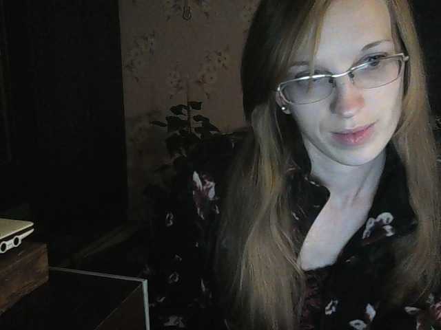 Εκπομπές οθόνης Angelpussy1