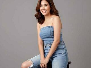 Ερωτική συνομιλία μέσω βίντεο LadyPeach