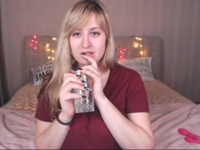 Εκπομπές οθόνης AnimeLizz