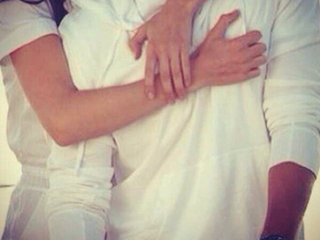 Ερωτική συνομιλία μέσω βίντεο Anna--Alex