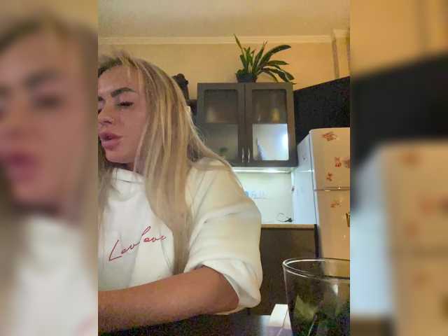 Εκπομπές οθόνης anna12193