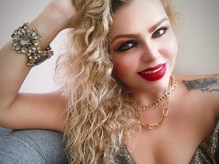 Ερωτική συνομιλία μέσω βίντεο AnnaRouge
