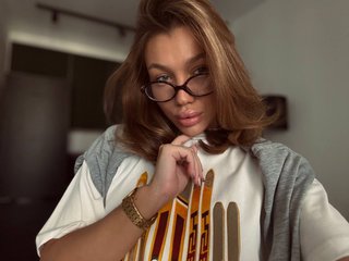 Ερωτική συνομιλία μέσω βίντεο AnnaRalphs