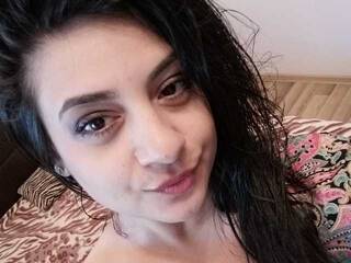 Ερωτική συνομιλία μέσω βίντεο AnneMarieJones