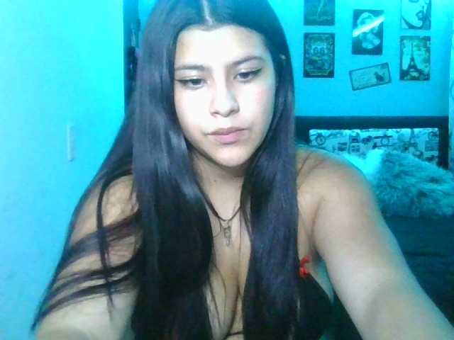 Φωτογραφίες annie-smith14 #lovense#new#latina#bigboobs#young