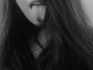 Ερωτική συνομιλία μέσω βίντεο AnnyMorra