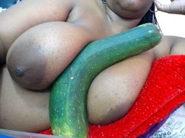 Φωτογραφίες antonelax #ass #pussy #lush #domi #squirt #fetish #anal deep cucumber #tokenkeno