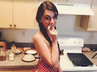 Ερωτική συνομιλία μέσω βίντεο Apple-bloom