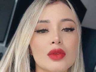 Ερωτική συνομιλία μέσω βίντεο Apriljames