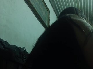 Ερωτική συνομιλία μέσω βίντεο Ariana08