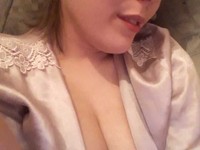 Εκπομπές οθόνης Virgin_pussy