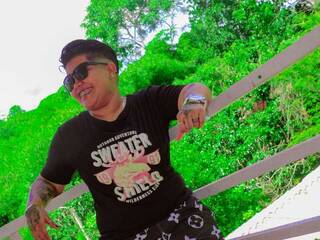 Ερωτική συνομιλία μέσω βίντεο Artemis-Rosse