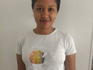 Ερωτική συνομιλία μέσω βίντεο AryaVarma