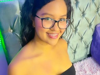 Ερωτική συνομιλία μέσω βίντεο AryaVarma