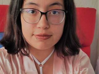 Ερωτική συνομιλία μέσω βίντεο asheboobs