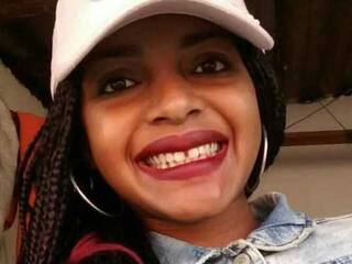 Ερωτική συνομιλία μέσω βίντεο Ashley-Ebony